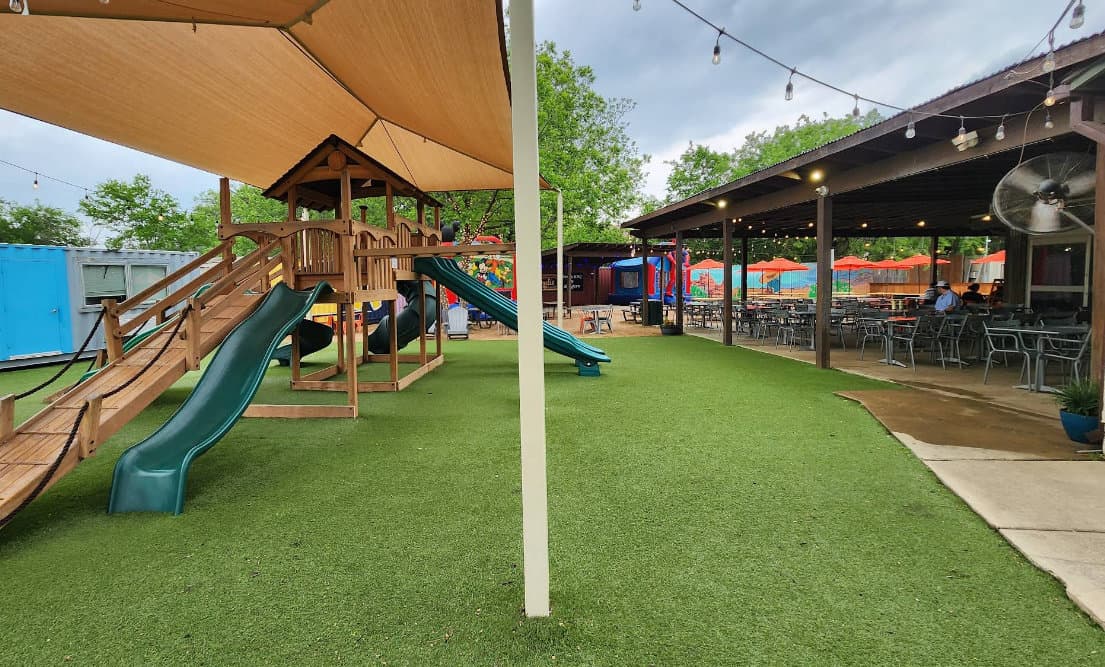 Cover Image for The Best Family Restaurants in San Antonio, TX